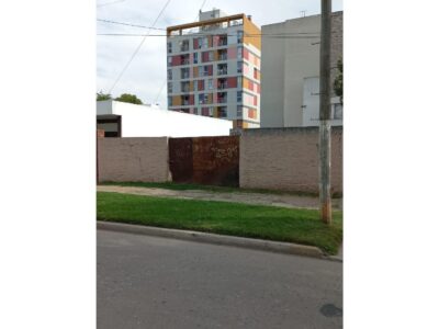 Hipólito Irigoyen 300 - Terreno LOTE DE TERRENO EN VENTA