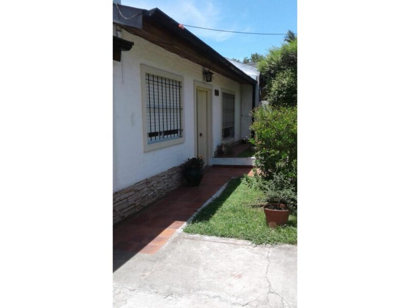 Hipolito Yrigoyen 1100 - Casa CASA EN VENTA