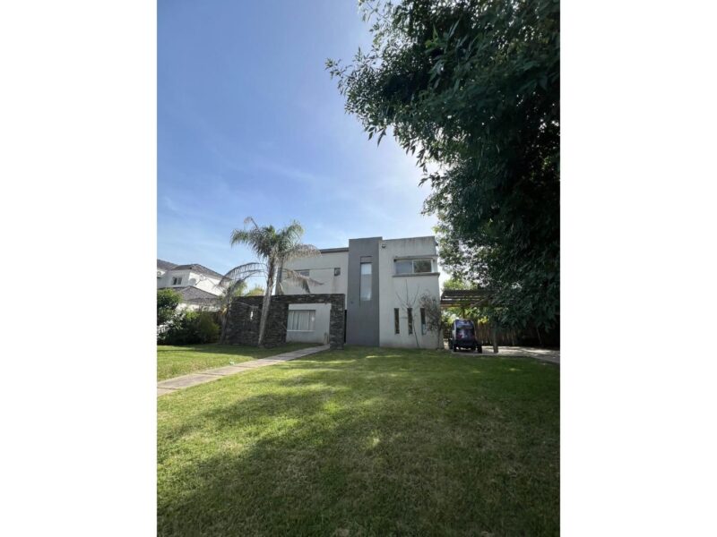 Lateral 100 - Casa CASA EN VENTA "HARAS SANTA MARIA"