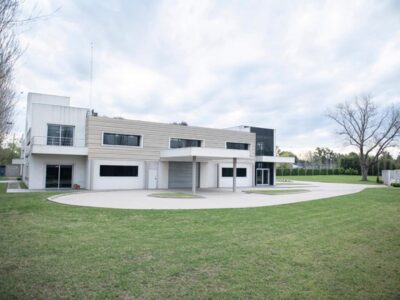 Colectora 0este 900 - Edificio EDIFICIO COMERCIAL EN VENTA