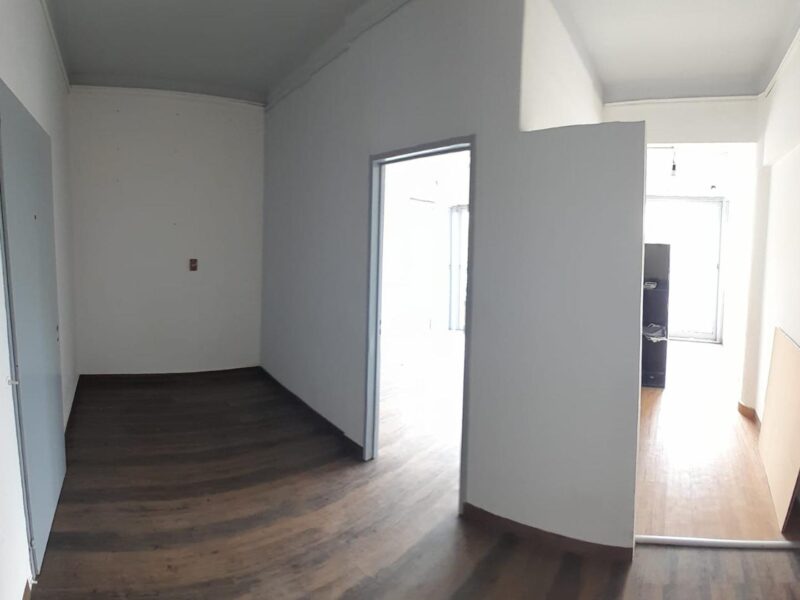 Eugenia Tapia De Cruz 700 1° - Oficina Oficina en alquiler sobre Tapia de Cruz