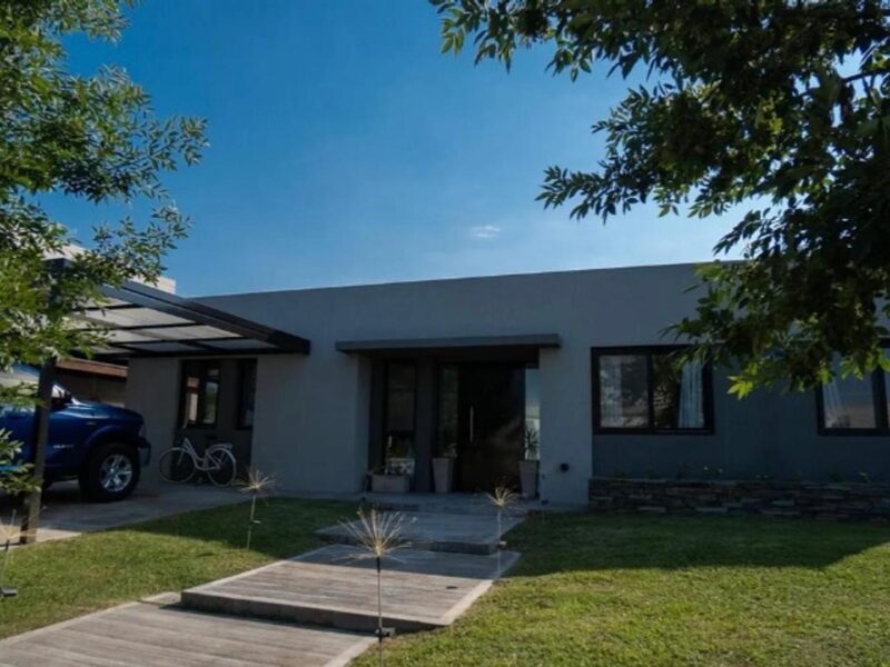 Haras Santa María - - Casa CASA EN VENTA "HARAS SANTA MARIA"