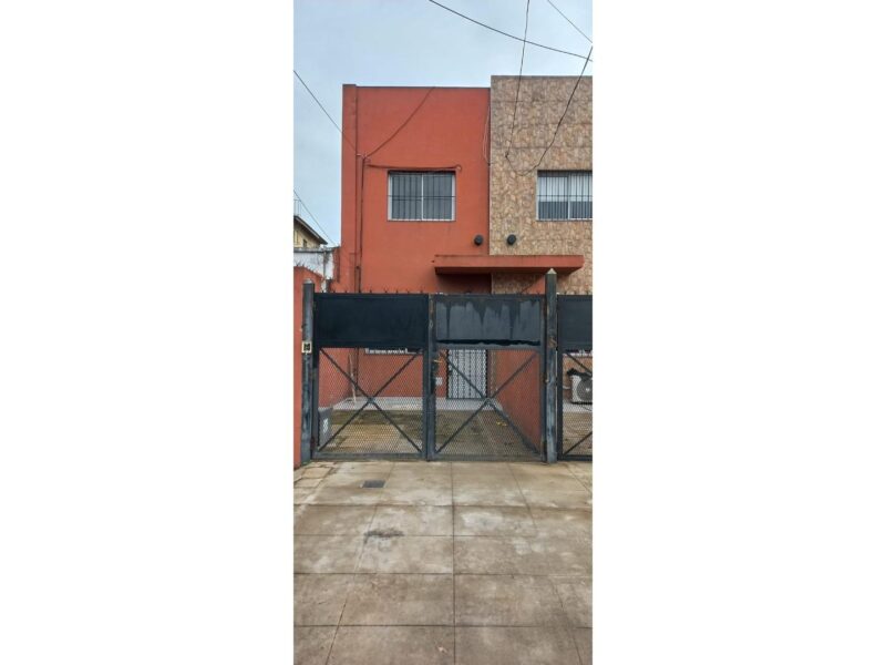 3 De Febrero 100 PB - Departamento DUPLEX EN ALQUILER
