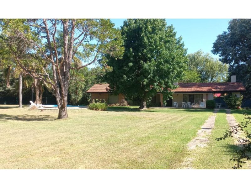 Kennedy 1800 - Casa CASAQUINTA EN VENTA