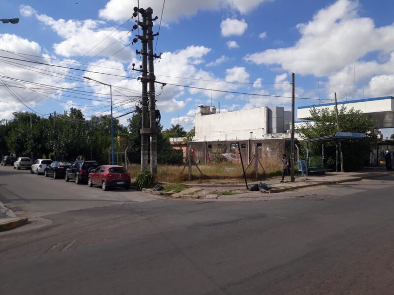Ruta 25 - Terreno 3 LOTES CON MEJORAS EN ALQUILER