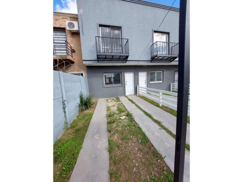 Buenos Aires 1300 - Departamento DUPLEX EN VENTA